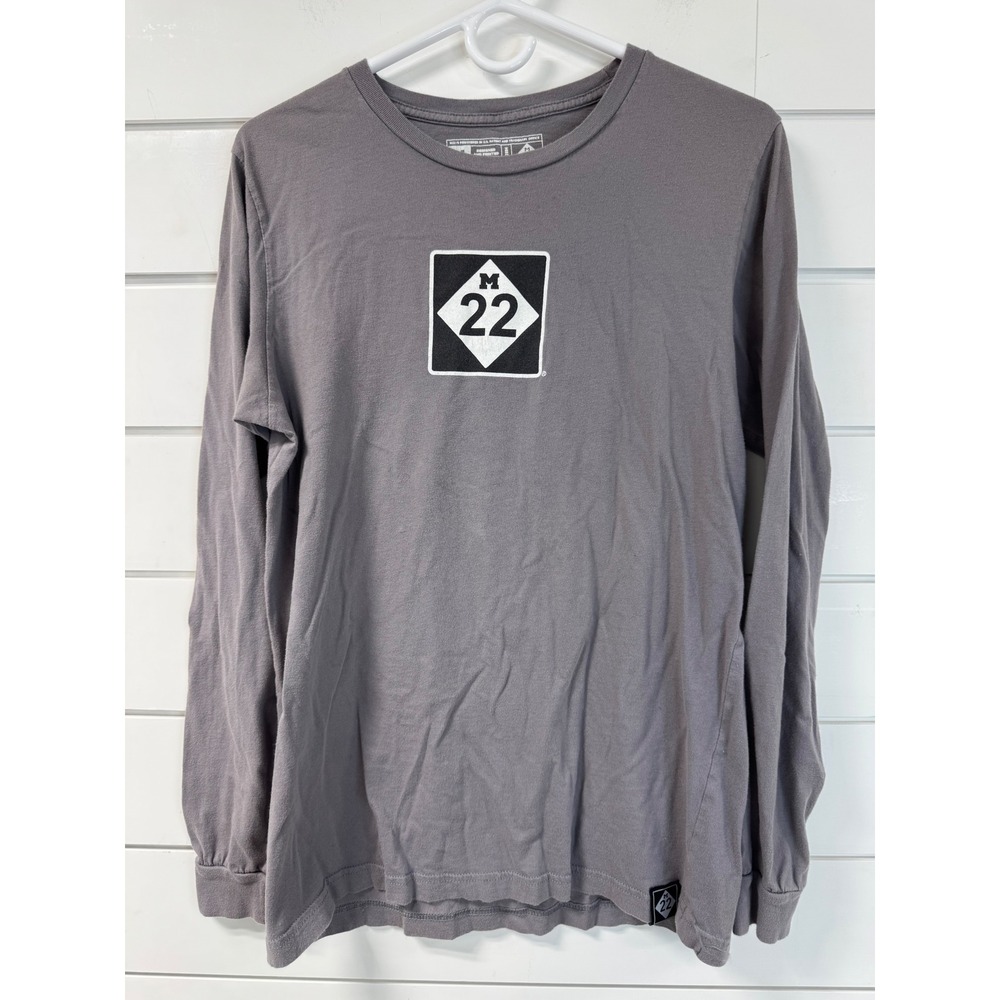 M22 Michigan Highway Graphic Long Sleeve T-Shirt Gray Mens Medium - Picture 1 of 6